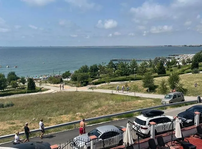 Rich-3 Sp Hotel apartamentowy