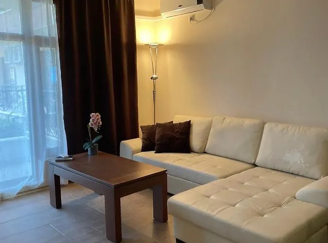 Rich-3 Sp Hotel apartamentowy 3*