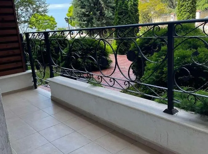 Hotel apartamentowy Rich-3 Sp